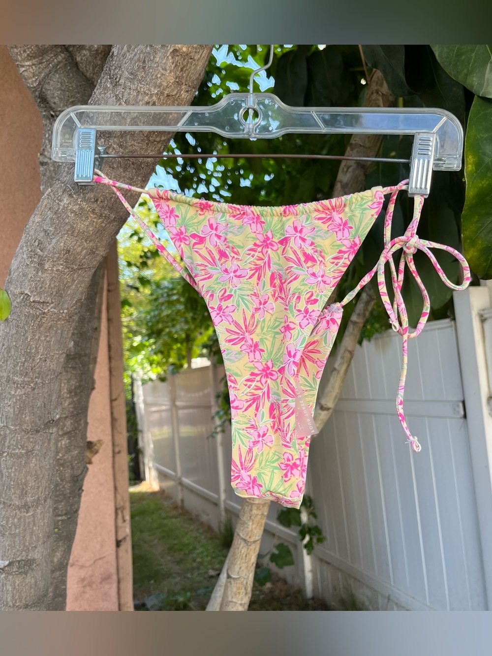 NWT Four Three Seven 437 x That’s So Sabotage Limited Edition Bikini Bottoms 🌸.